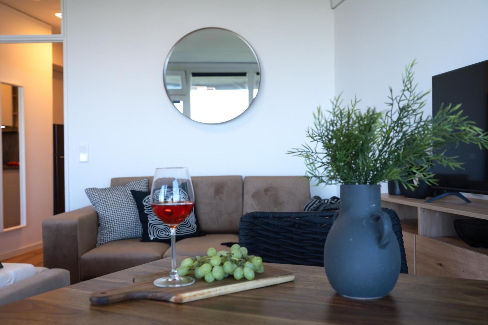 Helles Apartment Mit Tollem Blick Ueber Augsburg Kültér fotó